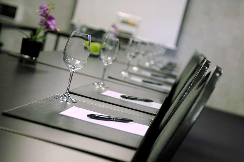 Van Der Valk Hotel Nazareth-Gent Restauracja zdjęcie